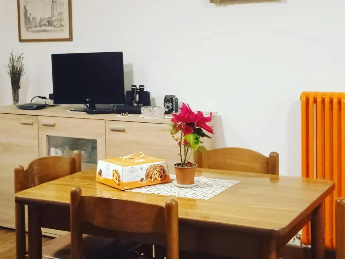 Appartamento Primo Sole Primaluna Apartment